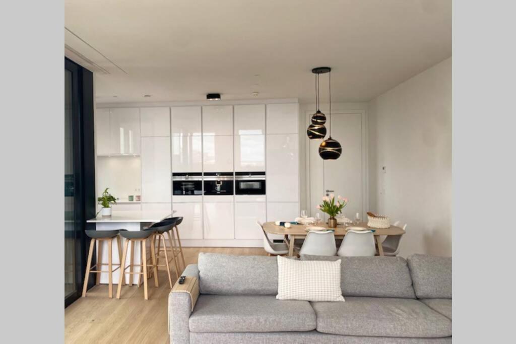 Luxurious Apartment In The Heart Of Kirchberg, Close To City Center * Luxemburg